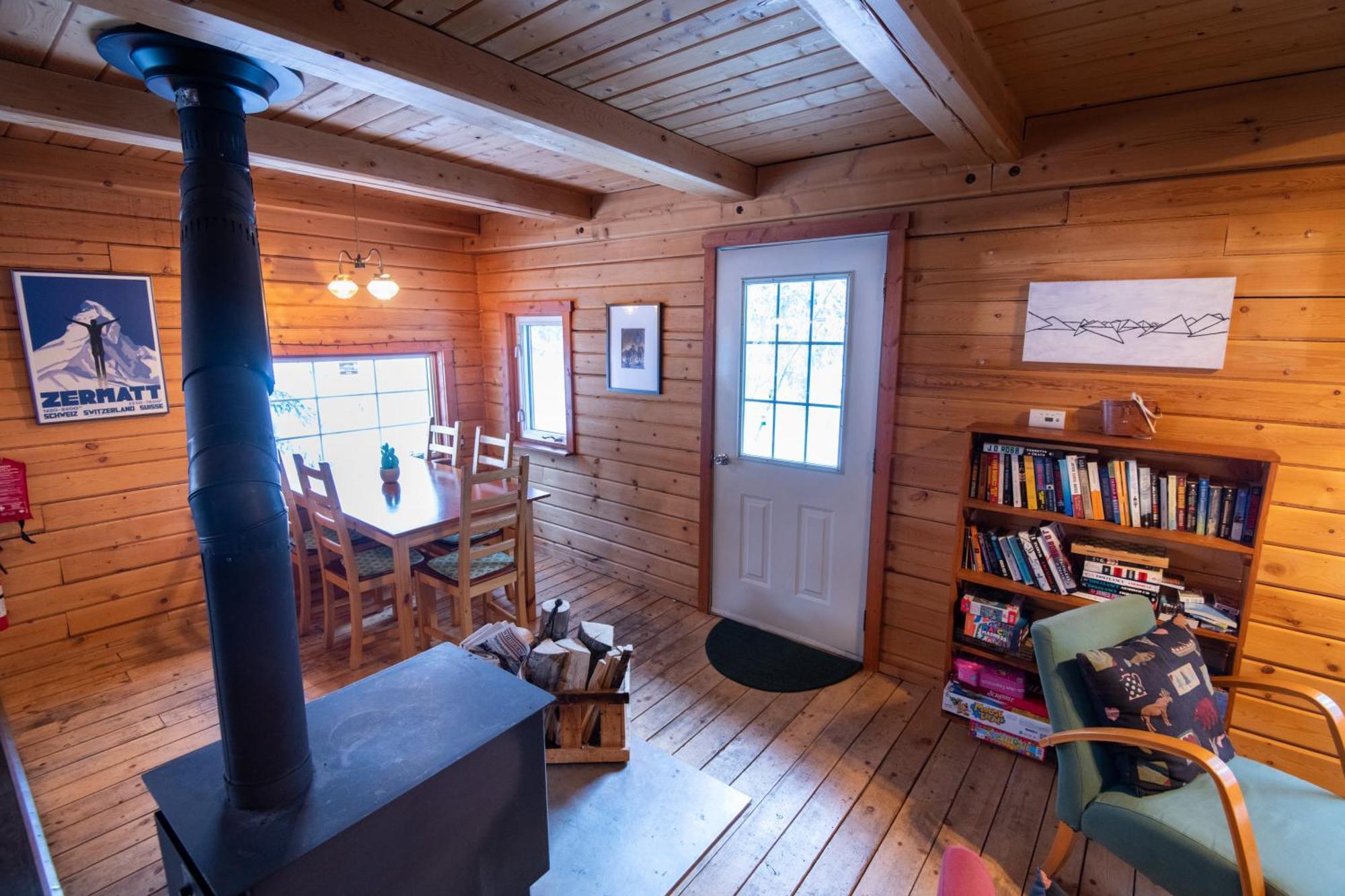 Little Atlin Lodge Tagish Exterior foto